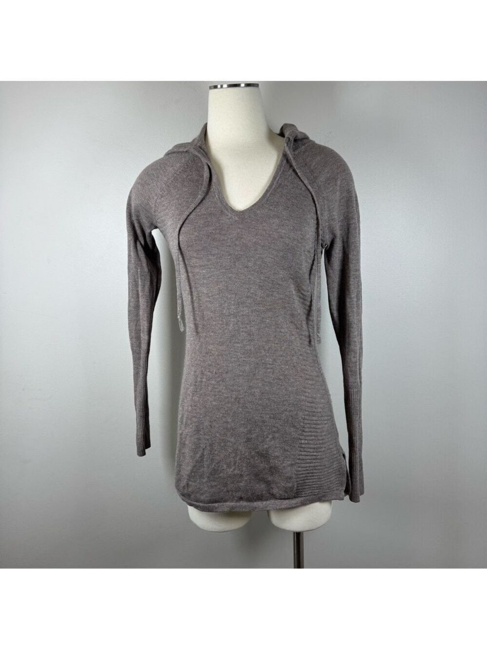 Athleta Tunic Merino Wool Sweater w/Hoodie- Heather Gray- XS - Picture 1 of 11
